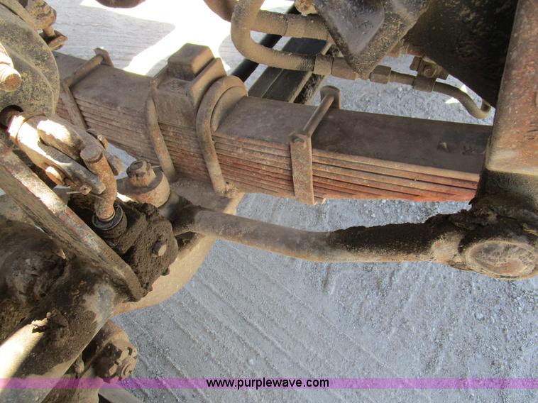 image for item D2430 1994 Ford L8000 mixer truck