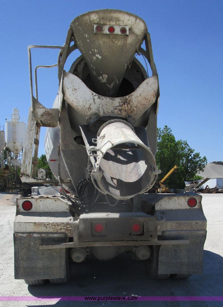 image for item D2431 1994 Ford L8000 mixer truck