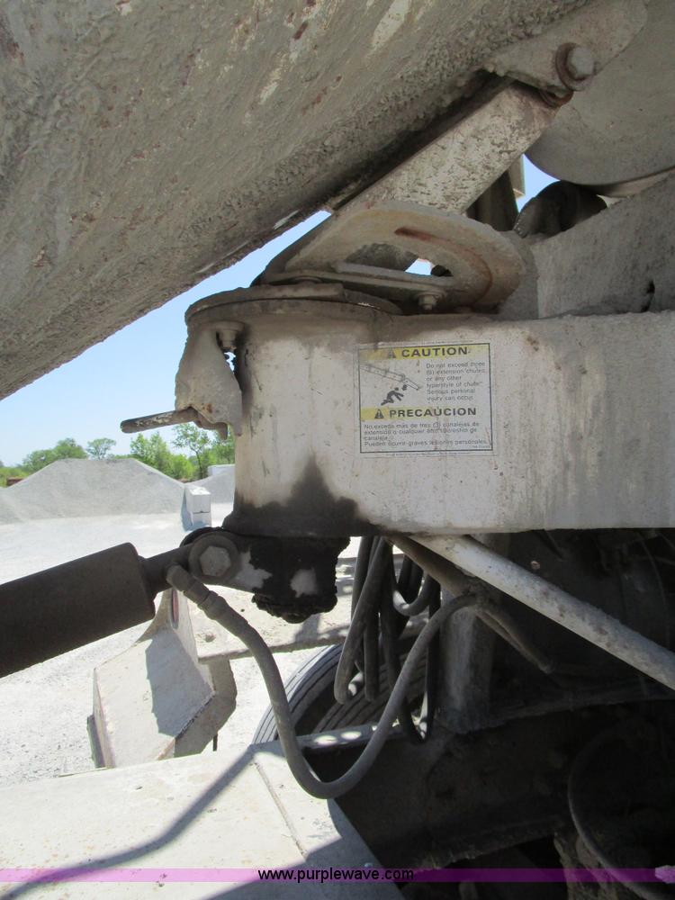 image for item D2431 1994 Ford L8000 mixer truck