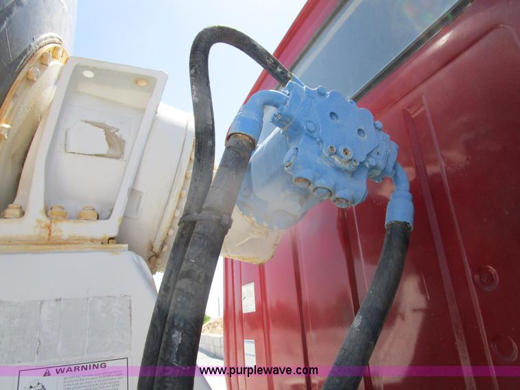 image for item D2431 1994 Ford L8000 mixer truck