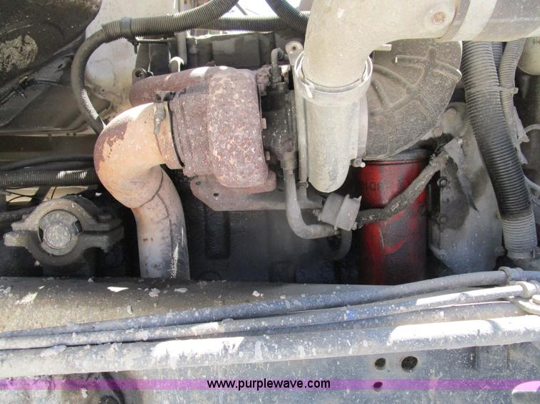 image for item D2431 1994 Ford L8000 mixer truck