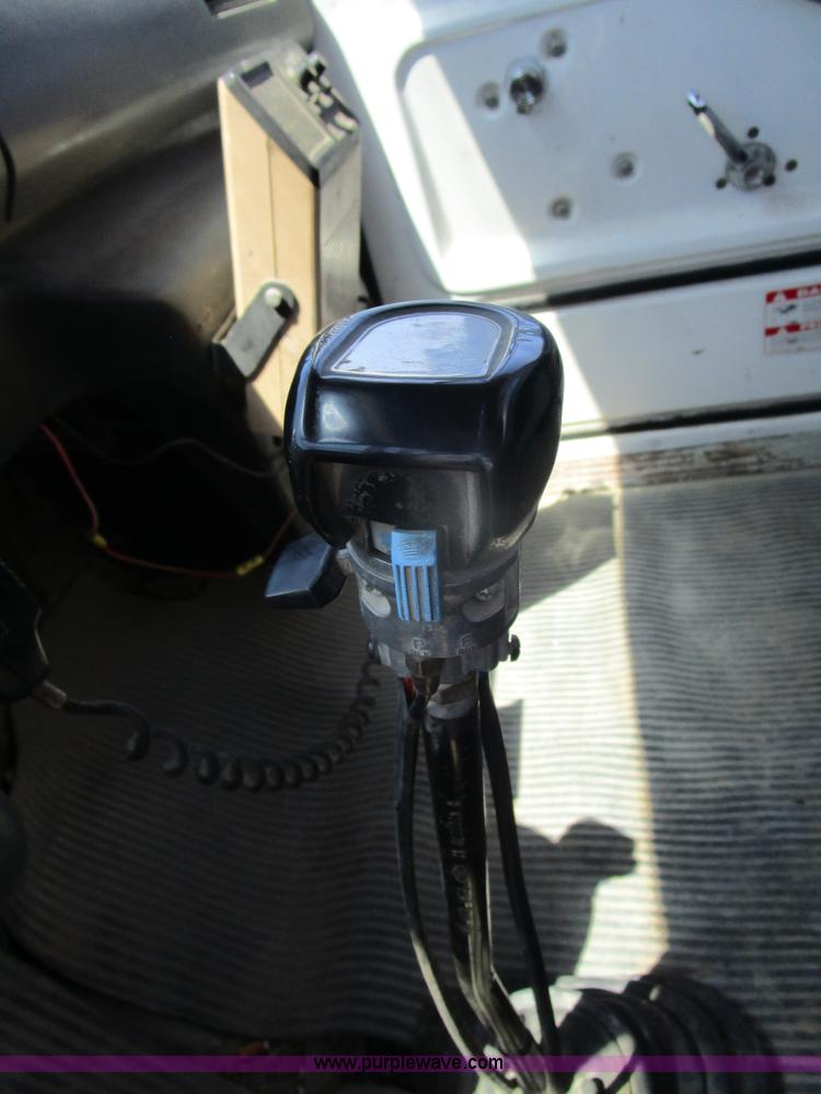 image for item D2431 1994 Ford L8000 mixer truck