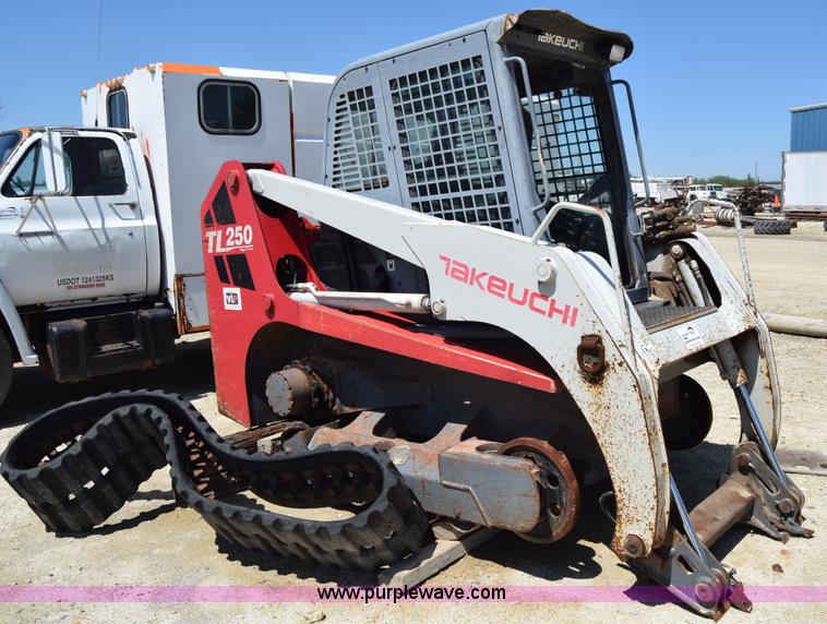 image for item E6345 Takeuchi TL250 skid steer