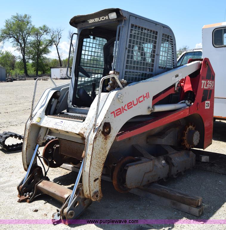 image for item E6345 Takeuchi TL250 skid steer