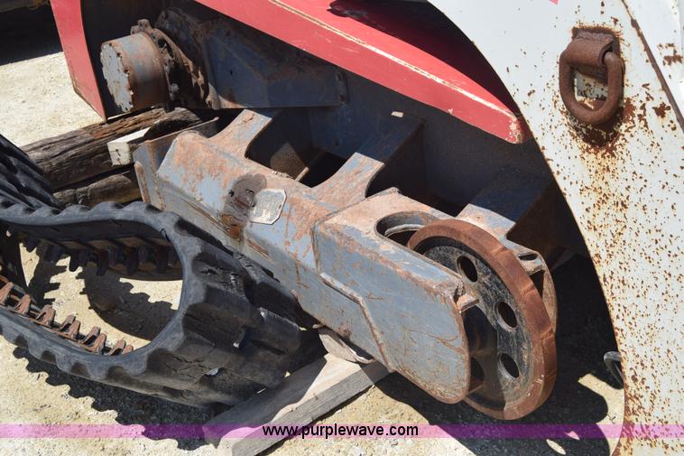 image for item E6345 Takeuchi TL250 skid steer