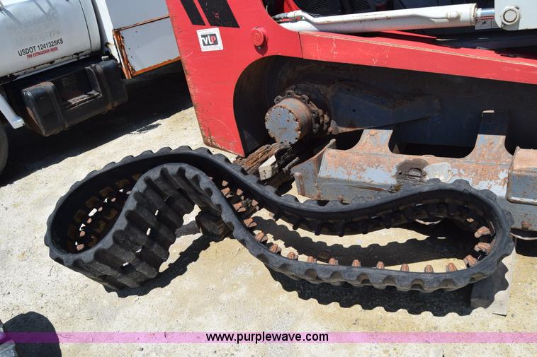 image for item E6345 Takeuchi TL250 skid steer