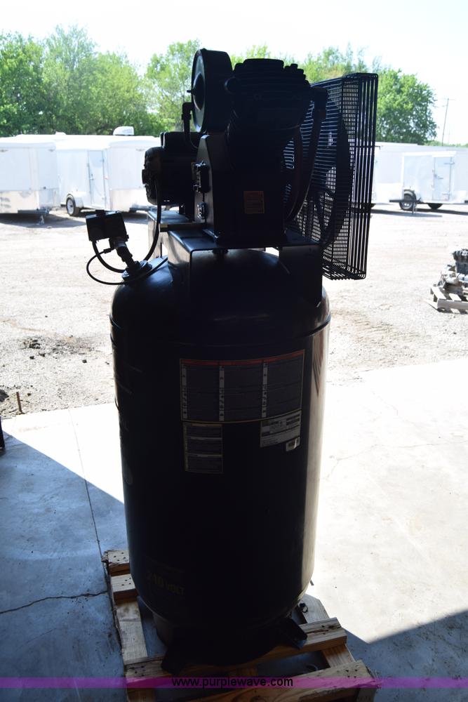 Excell E7540 air compressor in Wichita, KS Item E6390 sold Purple Wave