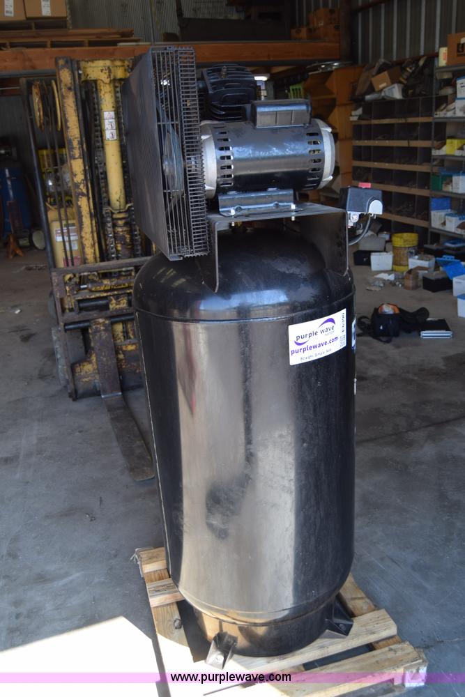Excell E7540 air compressor in Wichita, KS Item E6390 sold Purple Wave