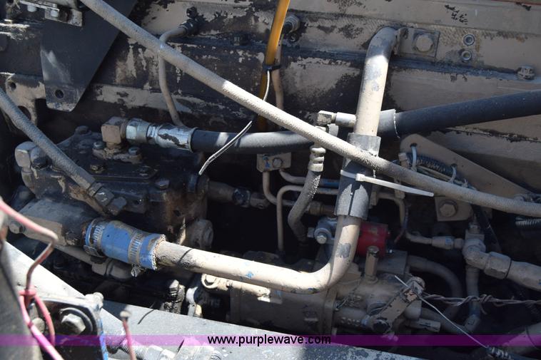 image for item E6409 1990 Kenworth W900 mixer truck