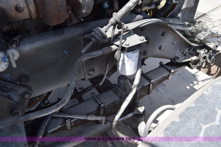 image for item E6409 1990 Kenworth W900 mixer truck