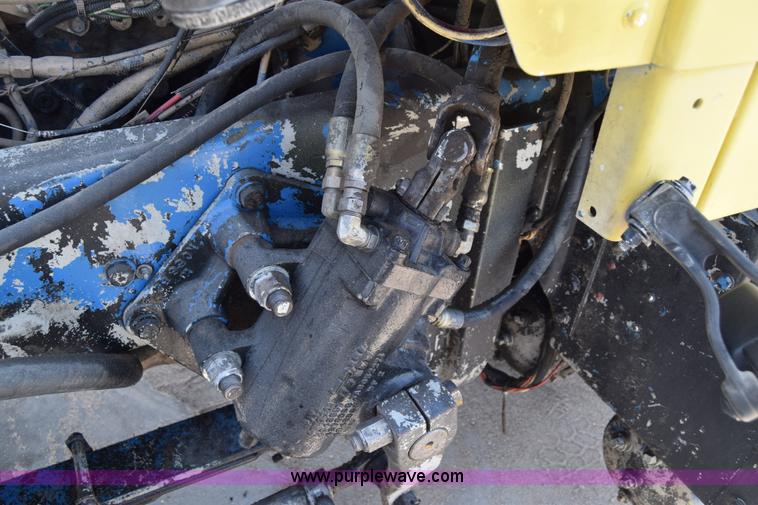 image for item E6409 1990 Kenworth W900 mixer truck