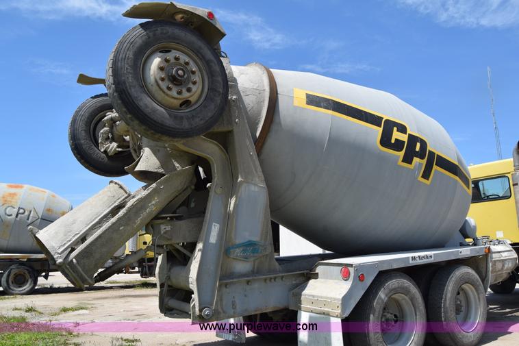 image for item E6409 1990 Kenworth W900 mixer truck