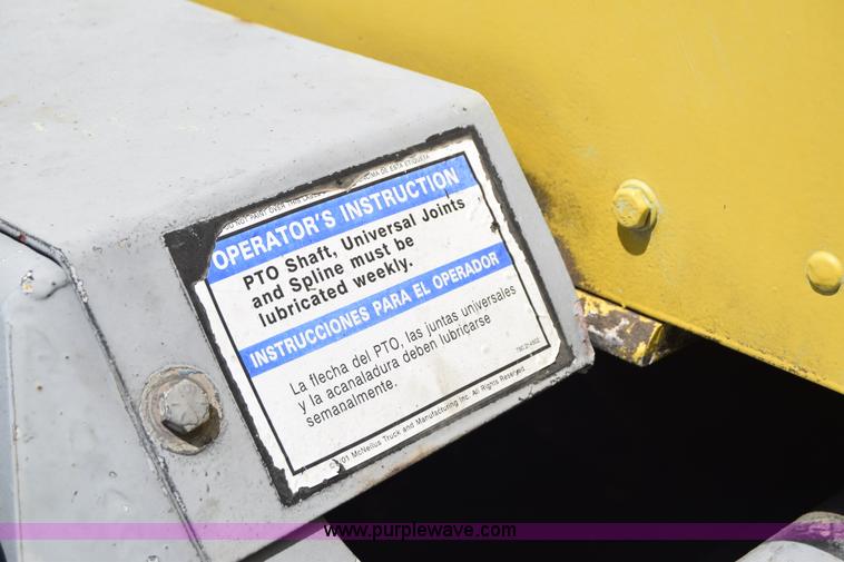 image for item E6409 1990 Kenworth W900 mixer truck