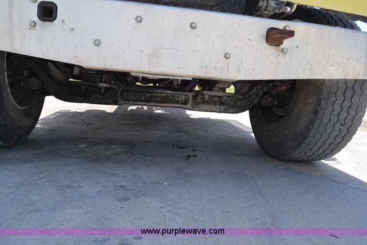 image for item E6409 1990 Kenworth W900 mixer truck