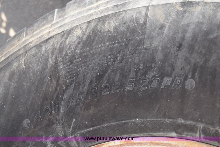 image for item E6409 1990 Kenworth W900 mixer truck