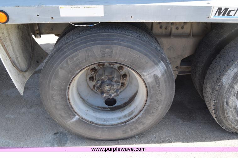 image for item E6409 1990 Kenworth W900 mixer truck