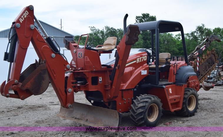 image for item E6430 2002 Ditch Witch RT70 trencher