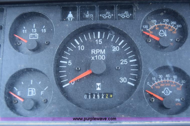 image for item E6430 2002 Ditch Witch RT70 trencher