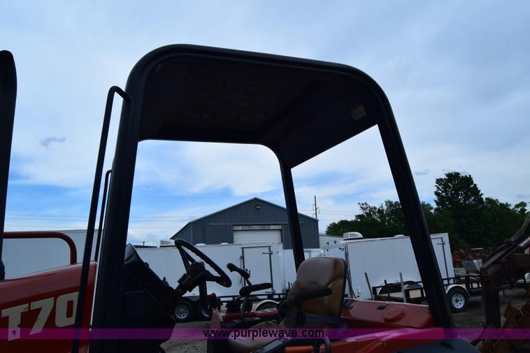 image for item E6430 2002 Ditch Witch RT70 trencher