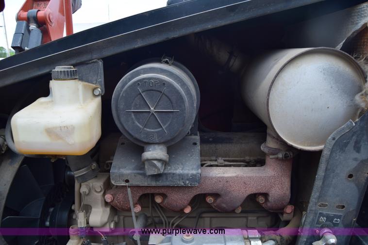 image for item E6430 2002 Ditch Witch RT70 trencher