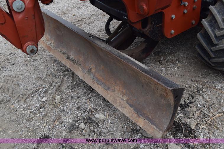image for item E6430 2002 Ditch Witch RT70 trencher
