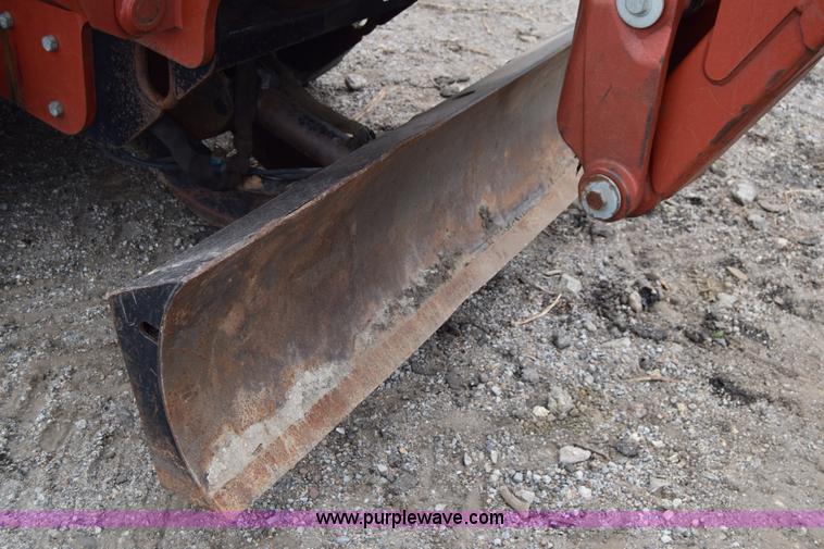 image for item E6430 2002 Ditch Witch RT70 trencher