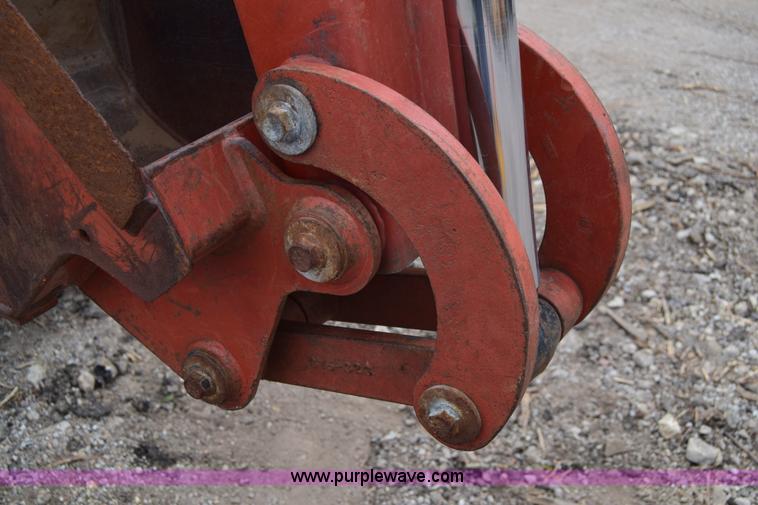 image for item E6430 2002 Ditch Witch RT70 trencher