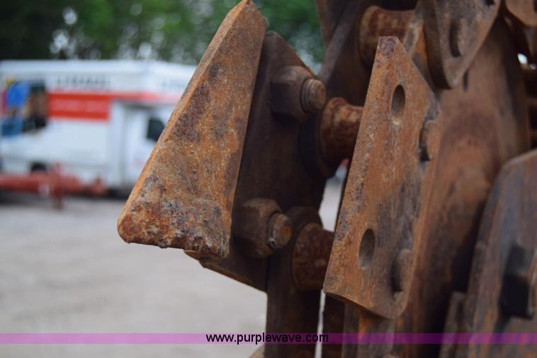 image for item E6430 2002 Ditch Witch RT70 trencher