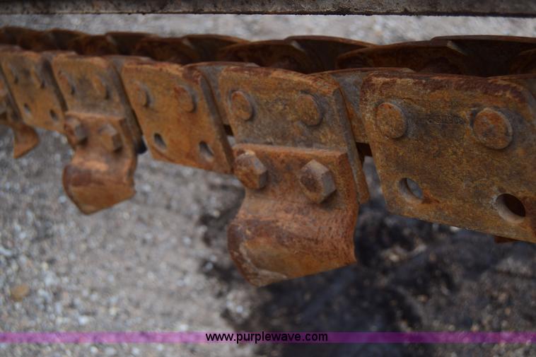 image for item E6430 2002 Ditch Witch RT70 trencher