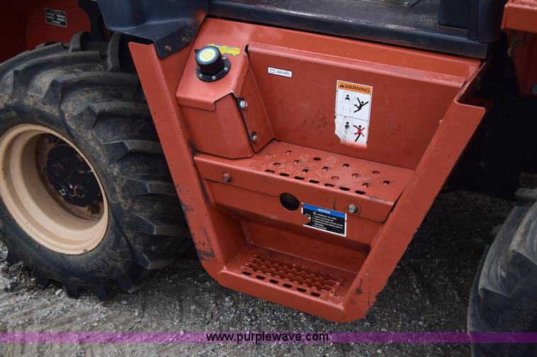 image for item E6430 2002 Ditch Witch RT70 trencher