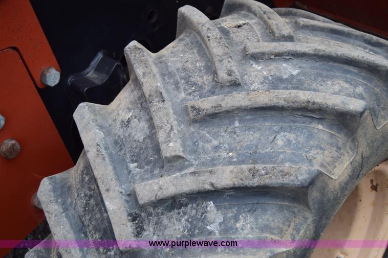 image for item E6430 2002 Ditch Witch RT70 trencher