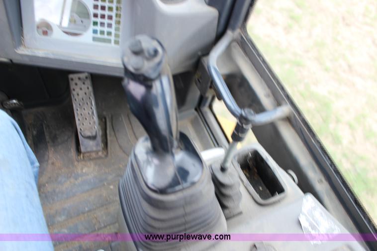 image for item F7680 2008 John Deere 244J wheel loader