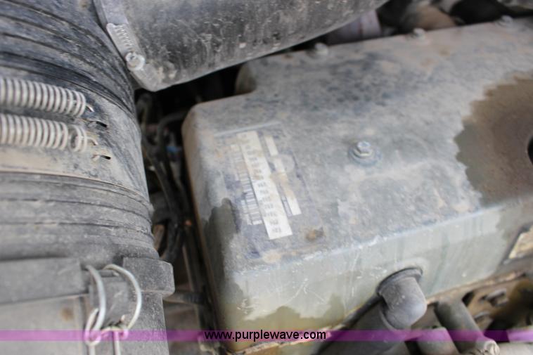 image for item F7680 2008 John Deere 244J wheel loader