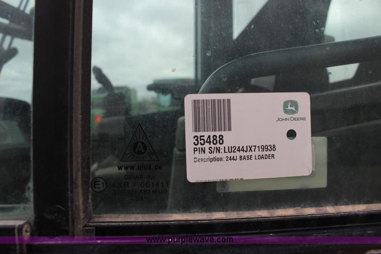 image for item F7680 2008 John Deere 244J wheel loader