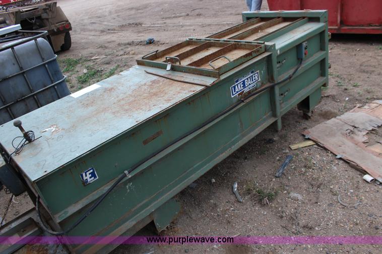 image for item F7684 Lake Bailer Mobil-Mite horizontal refuse compactor/baler