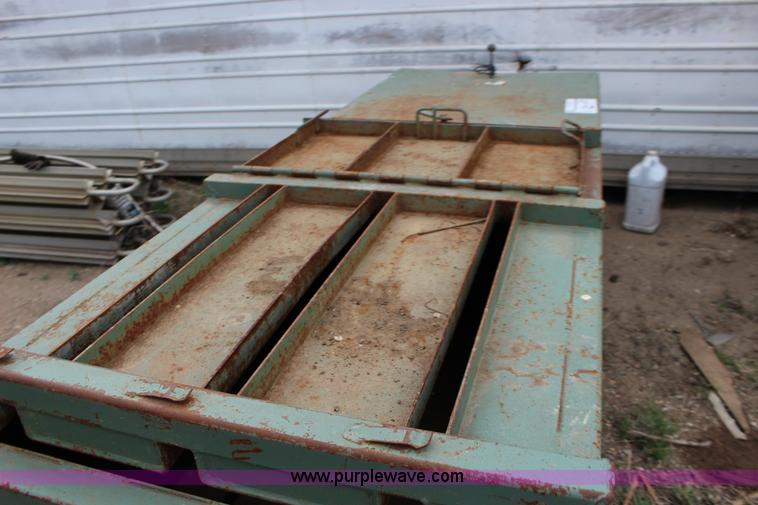 image for item F7684 Lake Bailer Mobil-Mite horizontal refuse compactor/baler