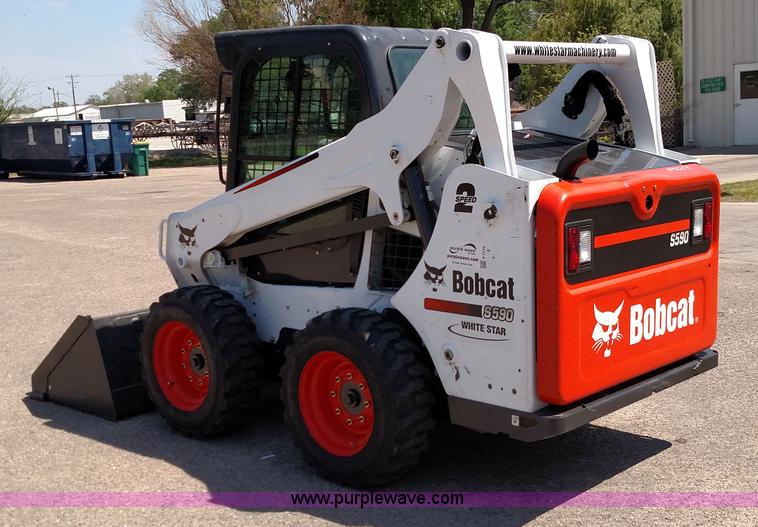 image for item F7775 2014 Bobcat S590 skid steer