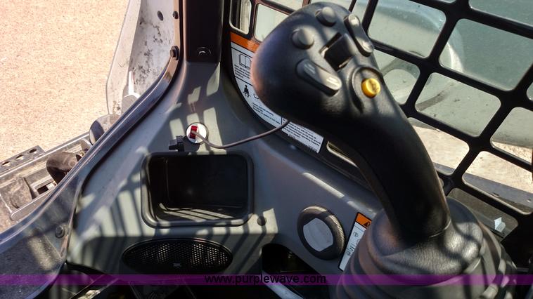 image for item F7775 2014 Bobcat S590 skid steer