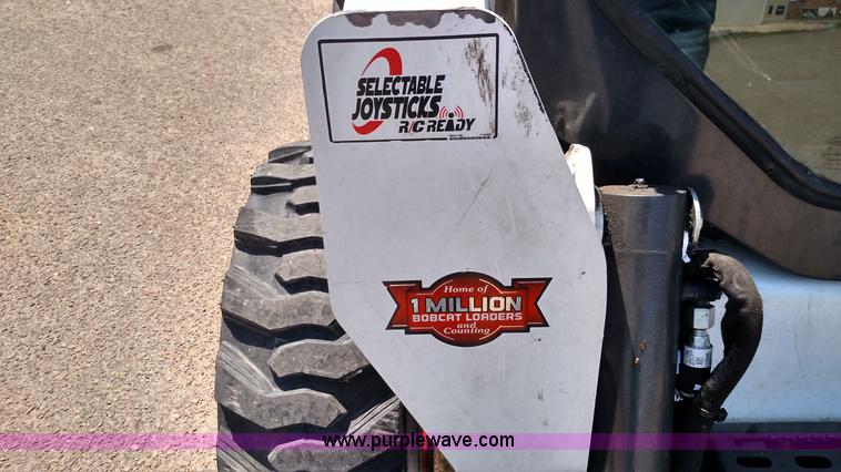 image for item F7775 2014 Bobcat S590 skid steer