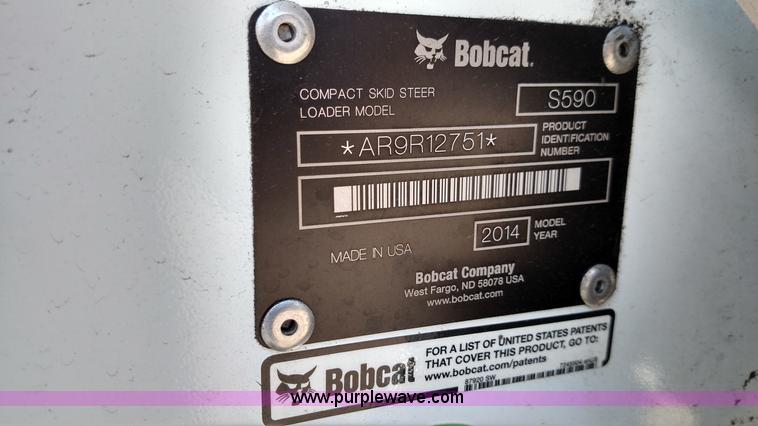 image for item F7775 2014 Bobcat S590 skid steer