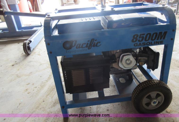 image for item G6543 Pacific 8500M generator