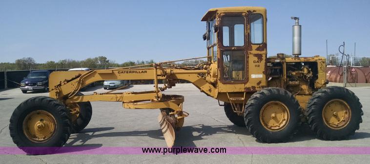image for item G6574 1968 Caterpillar 112E motor grader
