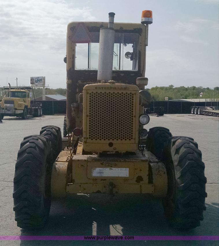 image for item G6574 1968 Caterpillar 112E motor grader