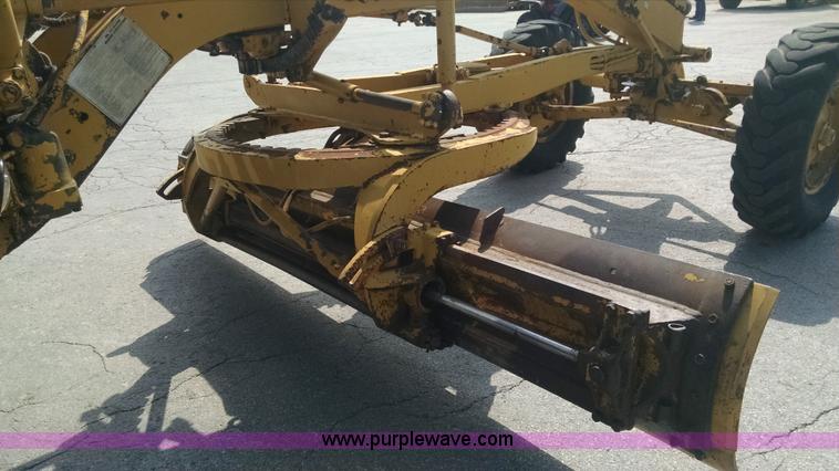 image for item G6574 1968 Caterpillar 112E motor grader