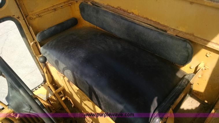 image for item G6574 1968 Caterpillar 112E motor grader