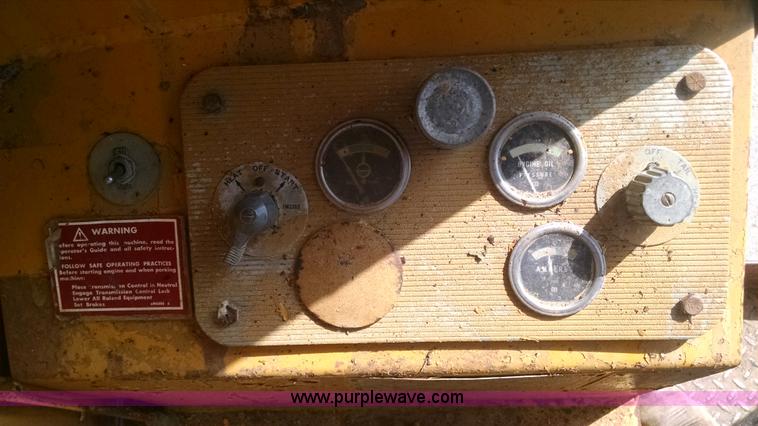 image for item G6574 1968 Caterpillar 112E motor grader