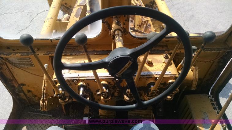 image for item G6574 1968 Caterpillar 112E motor grader