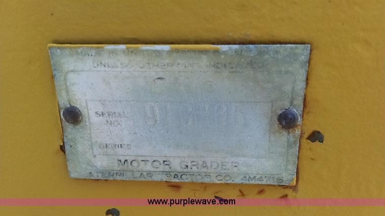 image for item G6574 1968 Caterpillar 112E motor grader