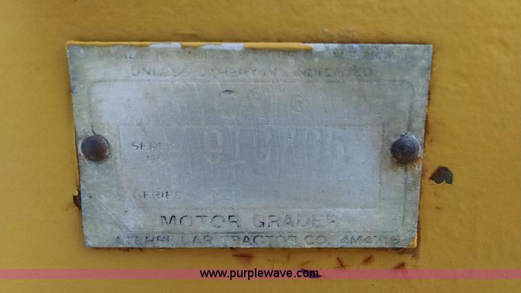 image for item G6574 1968 Caterpillar 112E motor grader