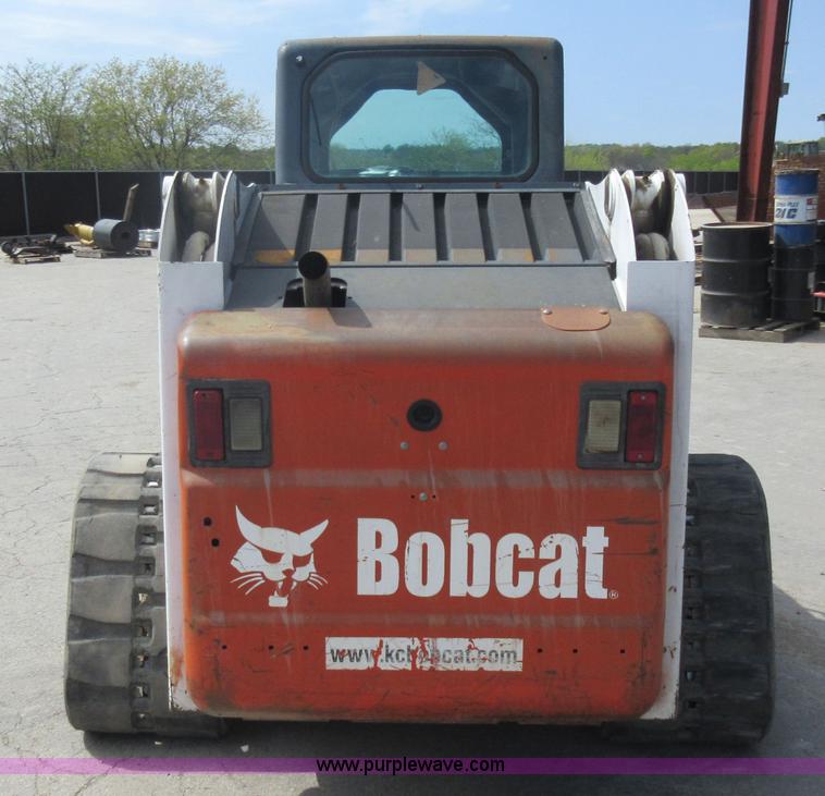 image for item G6577 2004 Bobcat T250 skid steer
